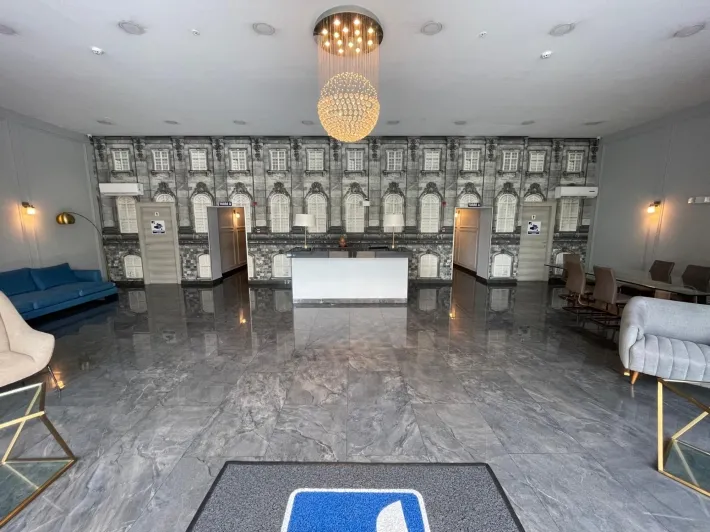 Remodeled apartment for sale in PH Venezia Tower