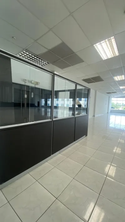 For sale/Rent -Commercial space-Plaza Conquistador