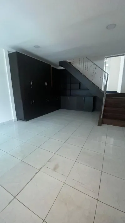 For sale/Rent -Commercial space-Plaza Conquistador