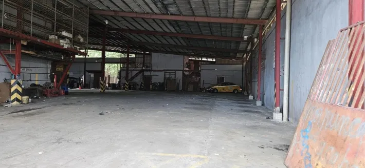Commercial Warehouse for Sale located in Santa Ana