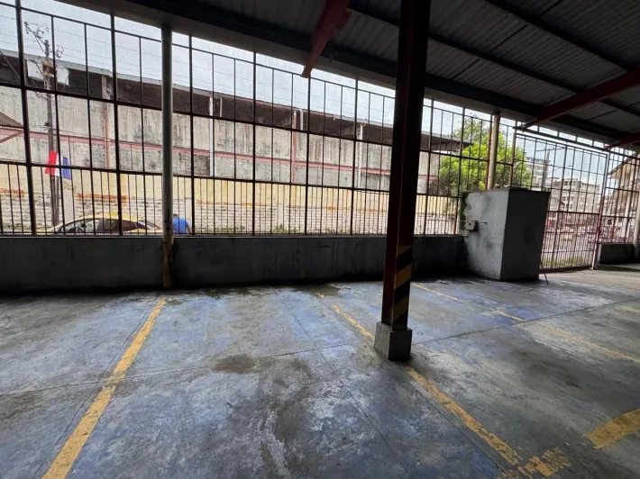 Commercial Warehouse for Sale located in Santa ana