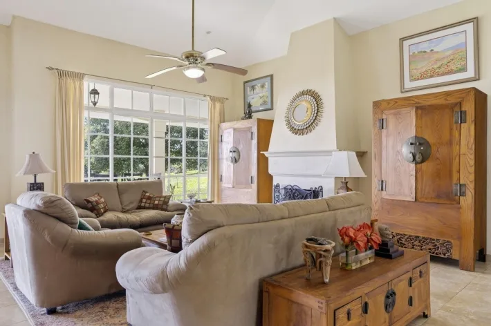Refined Equestrian Retreat in Potrerillos Rovira