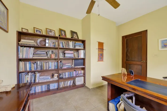 Refined Equestrian Retreat in Potrerillos Rovira