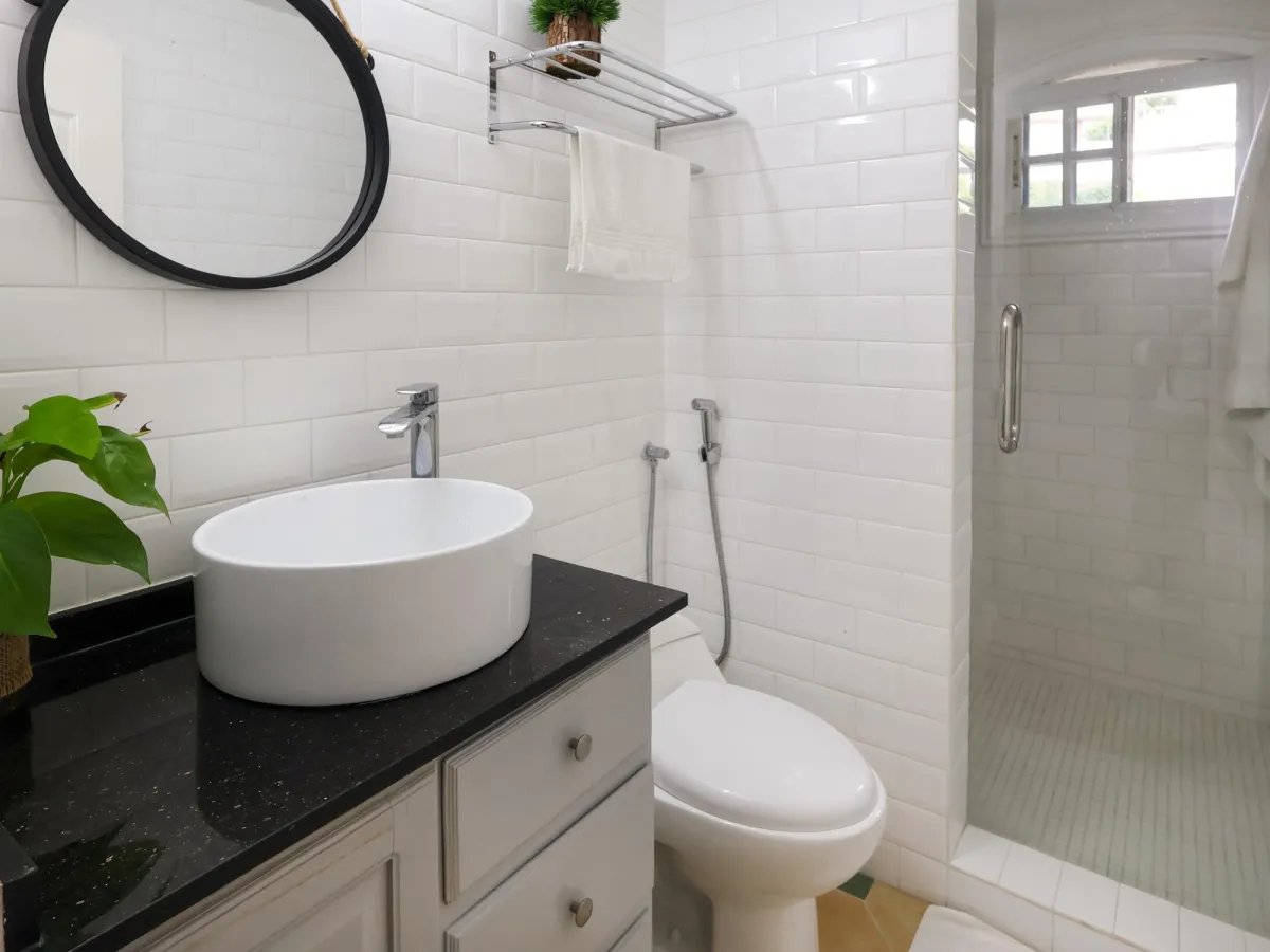 Venta de casa de 2 niveles en Altos de Panamá