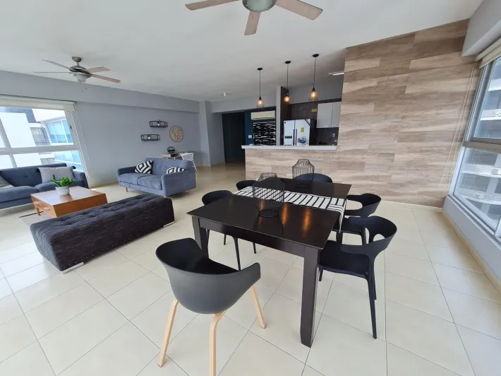 APARTMENT FOR SALE PH GRANDBAY TOWER BALBOA AVENUE