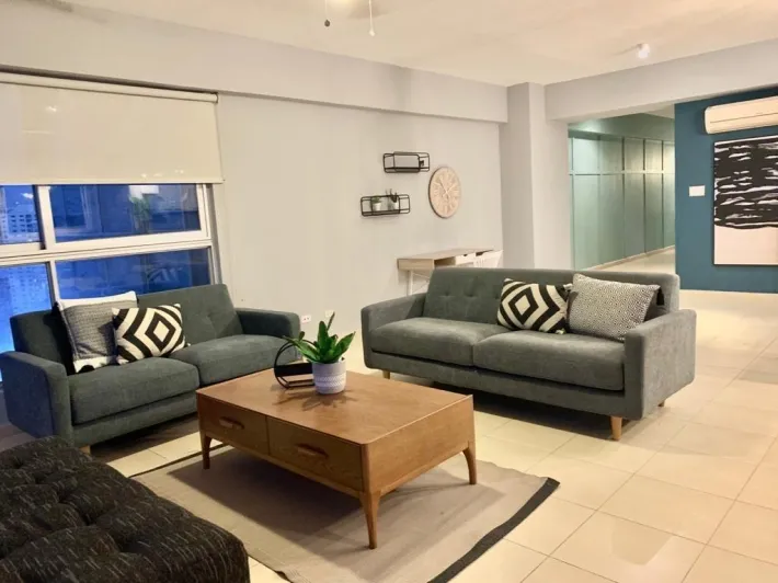 APARTMENT FOR SALE PH GRANDBAY TOWER BALBOA AVENUE