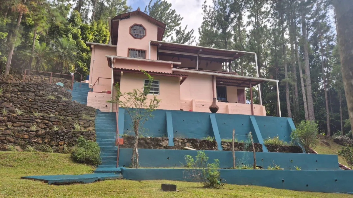 2 Bed Home in Altos Del Maria with Picacho Views