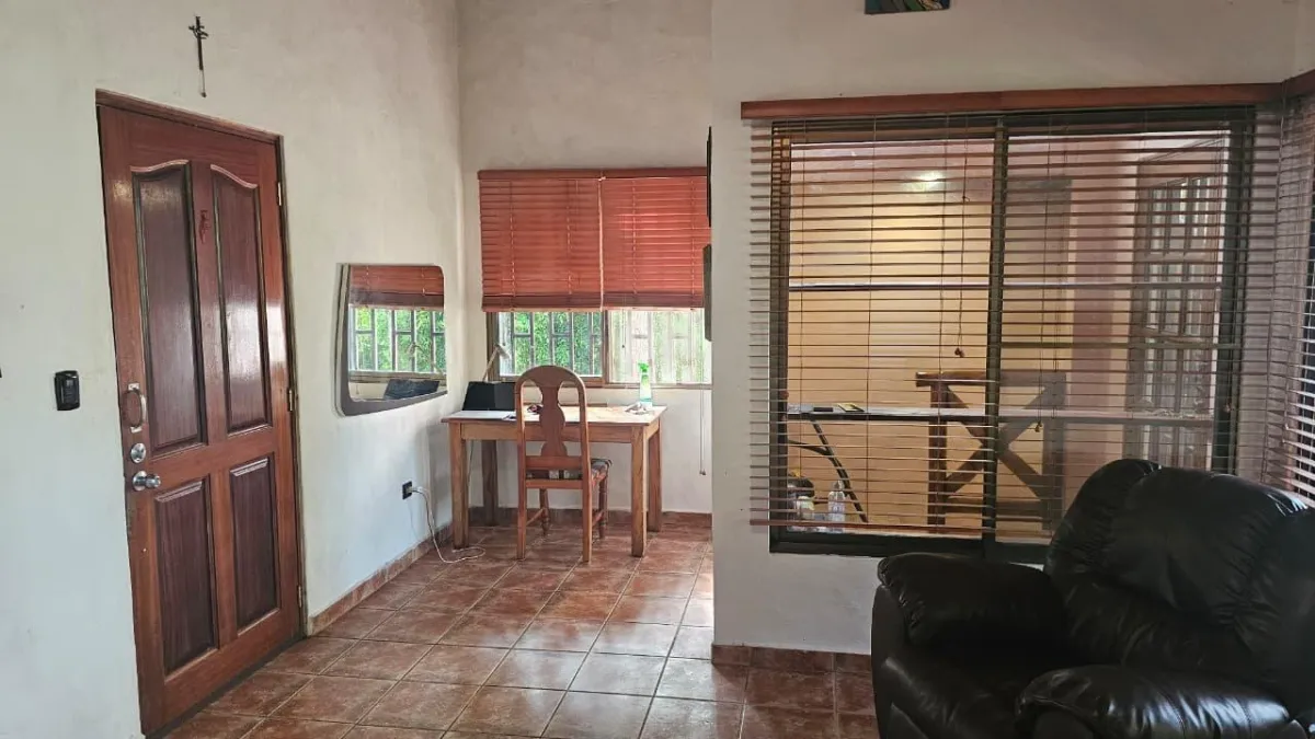 2 Bed Home in Altos Del Maria with Picacho Views