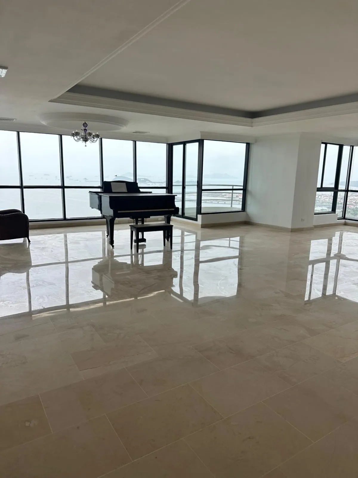 PH Miramar Plaza Unidad 50