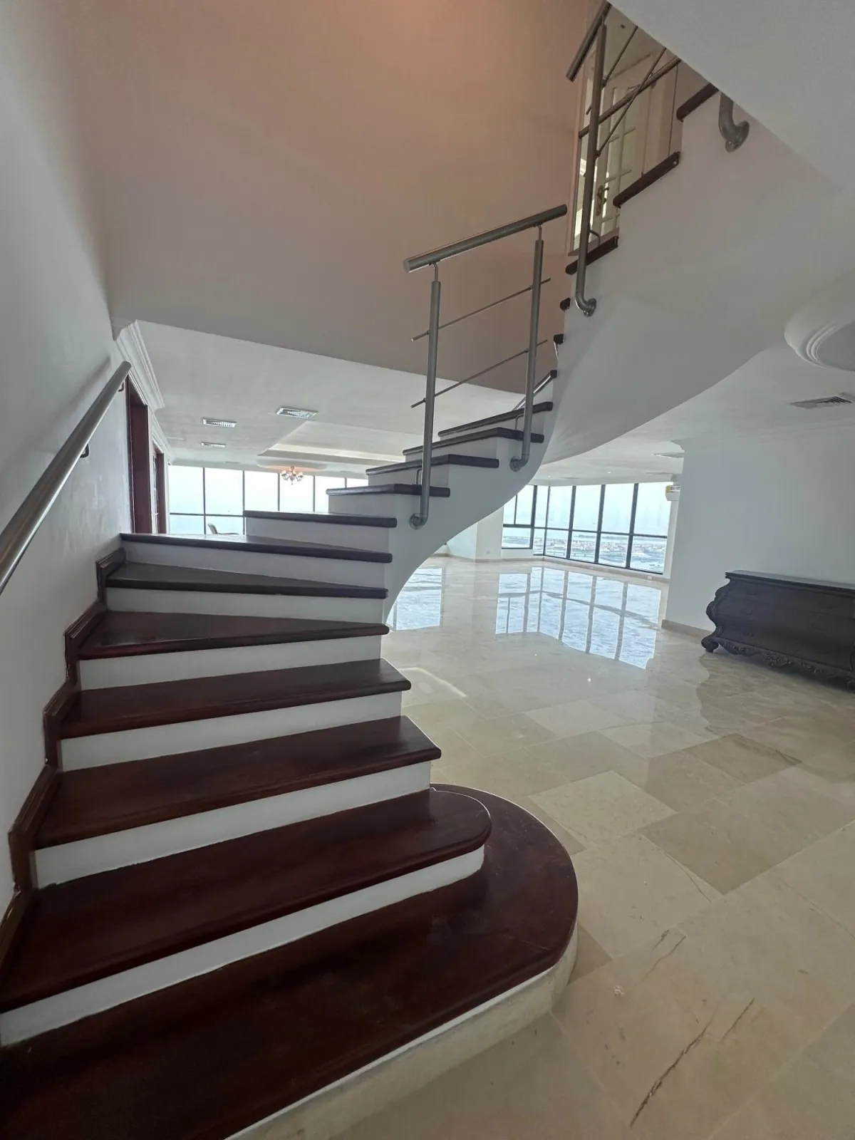 PH Miramar Plaza Unidad 50