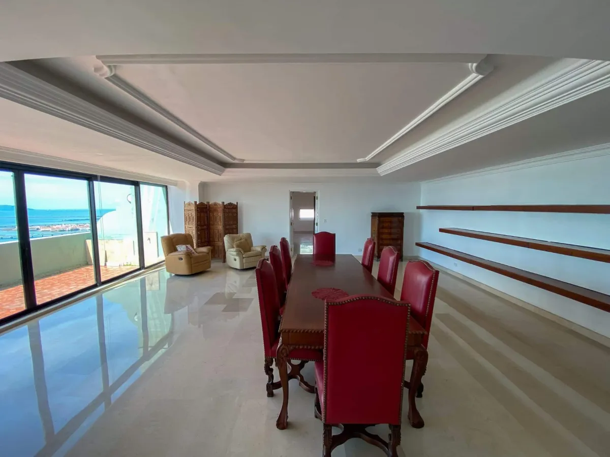 PH Miramar Plaza Unidad 50