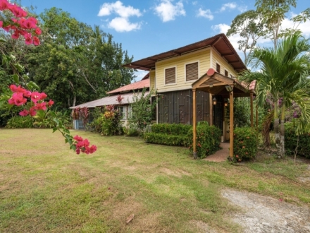 Дом для одной семьи