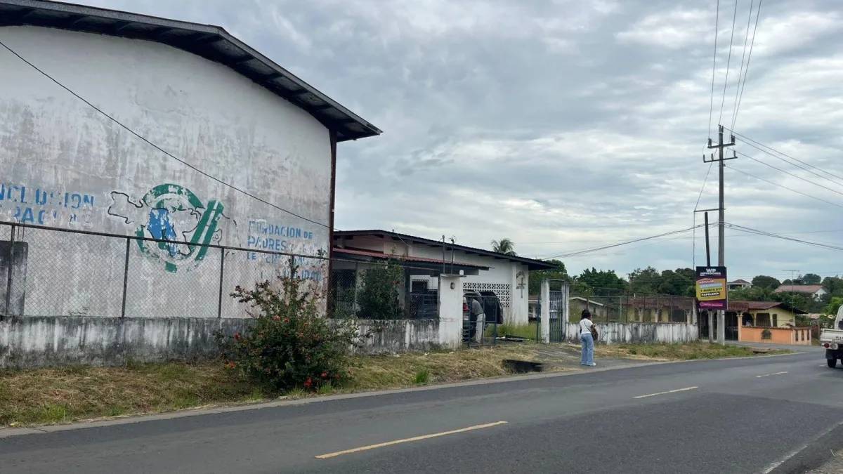 LAND WITH WAREHOUSE FOR SALE SANTIAGO-VERAGUA