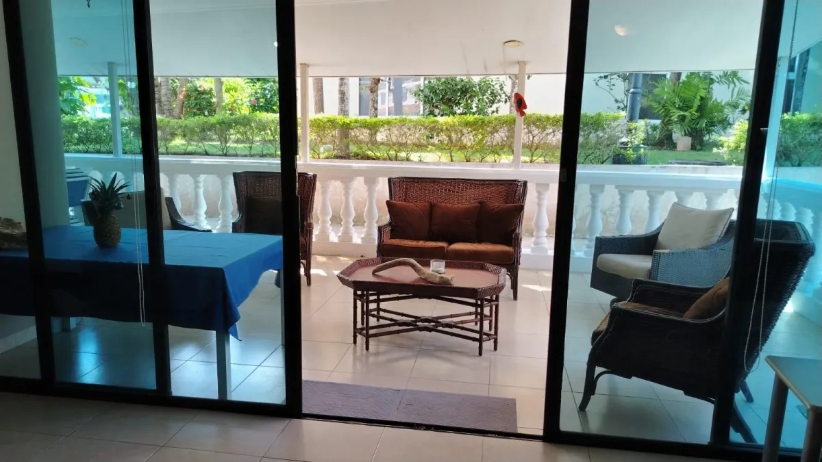 Apartamento planta baja de 2 dormitorios en Coronado Country Club