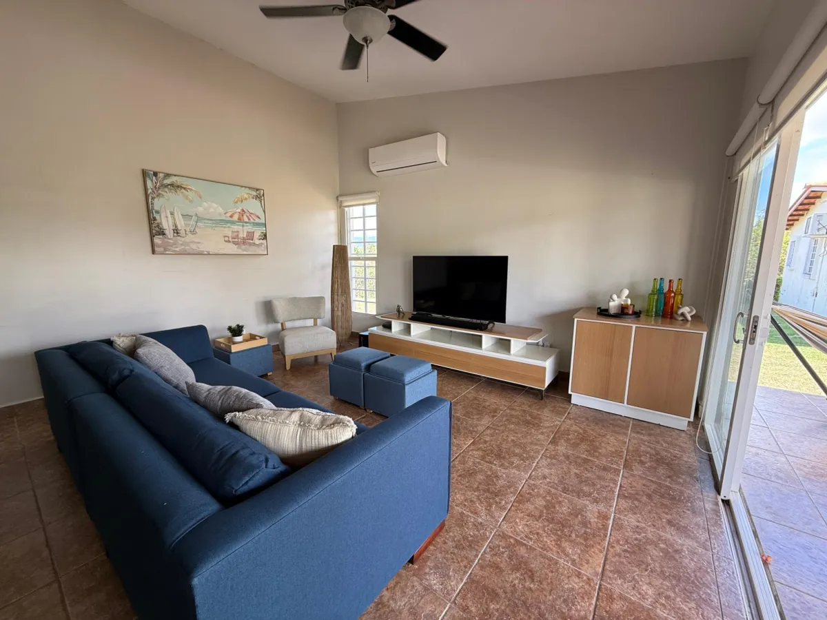 Vive en Tranquilidad: Casa Amoblada en Alquiler en Las Lajas de Chame