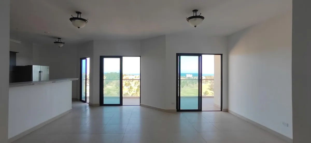 Apartment for Sale in Vista Mar. Great Price