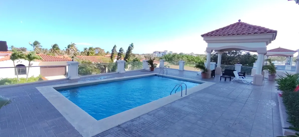 Apartment for Sale in Vista Mar. Great Price