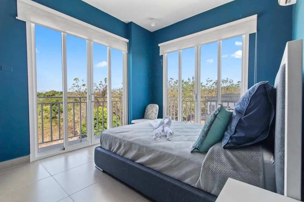 Condominio de 4 Habitaciones en Venta en Coronado Escapes