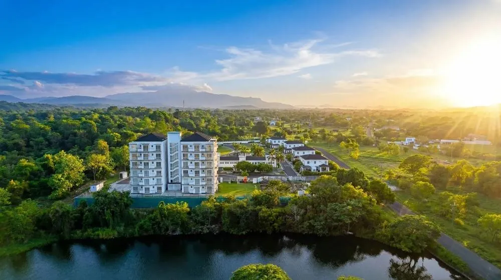 Condominio de 4 Habitaciones en Venta en Coronado Escapes