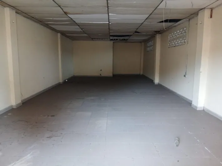 Commercial premises for sale