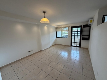 Apto 1-8 PH Altos de la Colina