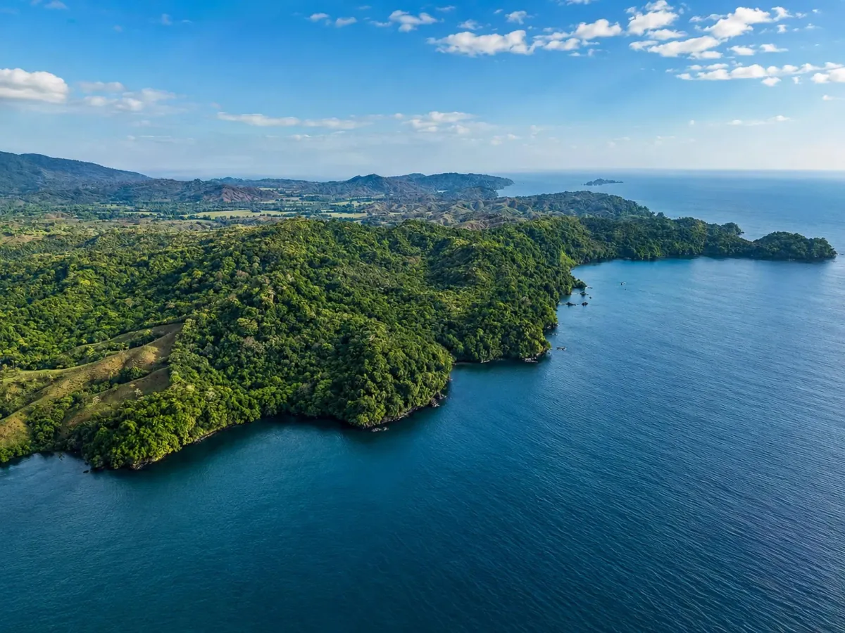 Santuario de 67 Hectáreas Frente al Mar en Arena, Veraguas