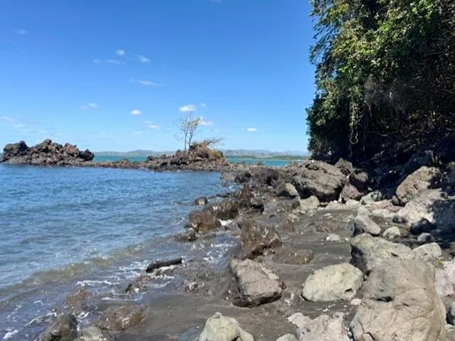 Santuario de 67 Hectáreas Frente al Mar en Arena, Veraguas