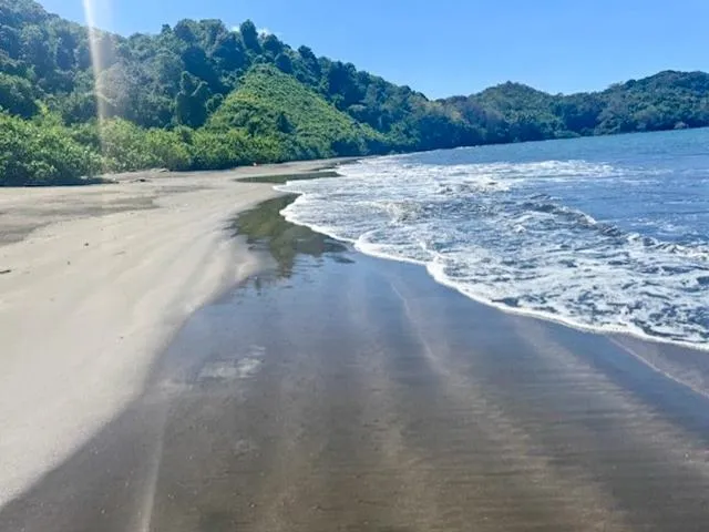 Santuario de 67 Hectáreas Frente al Mar en Arena, Veraguas