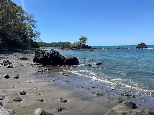 Santuario de 67 Hectáreas Frente al Mar en Arena, Veraguas