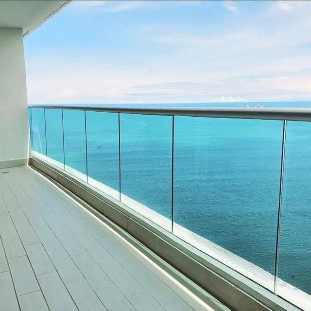 Apartamento con Vista Espectacular al Mar
