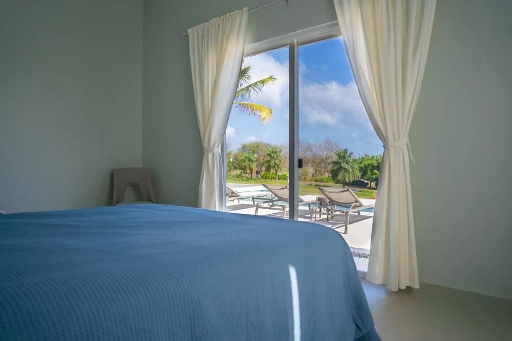 Casa Moderna con Vista al Mar en Andromeda Estates Pedasi