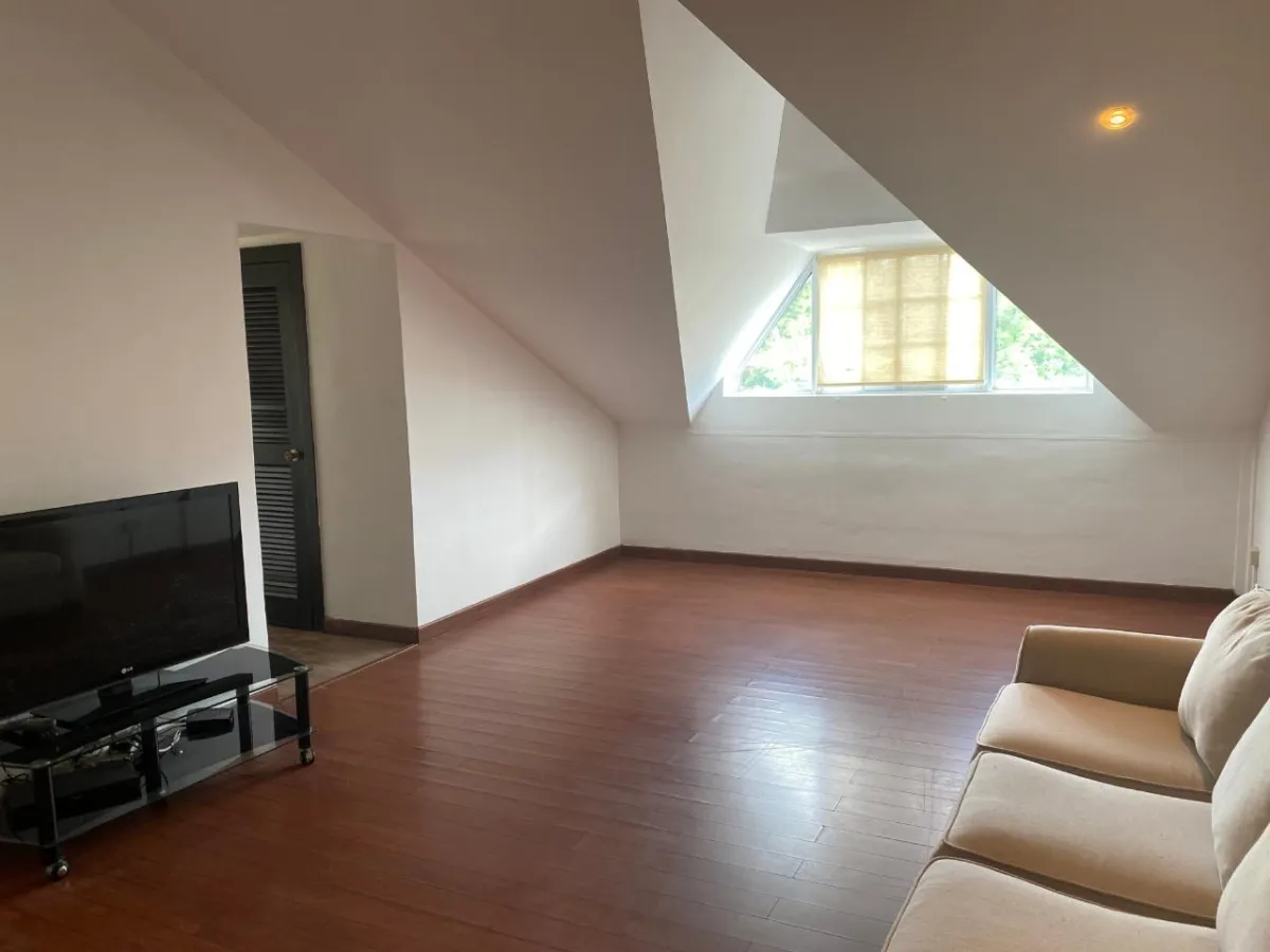 Apartamento tipo Duplex en venta en ALBROOK PARK