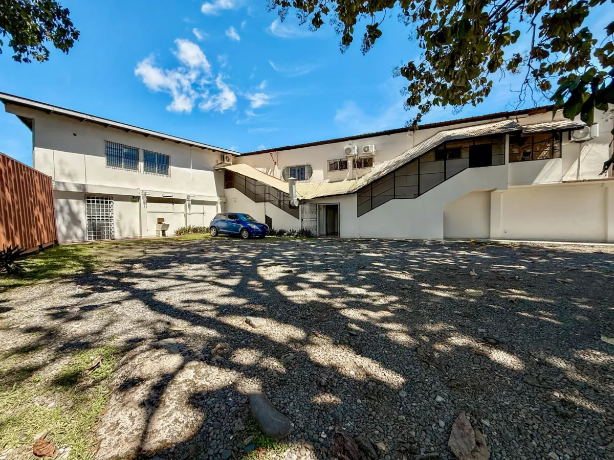 Venta de edificio en David Vía Boquete Chiriquí