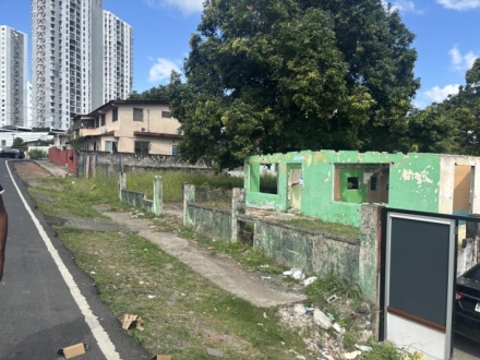 Terreno Parque Lefevre