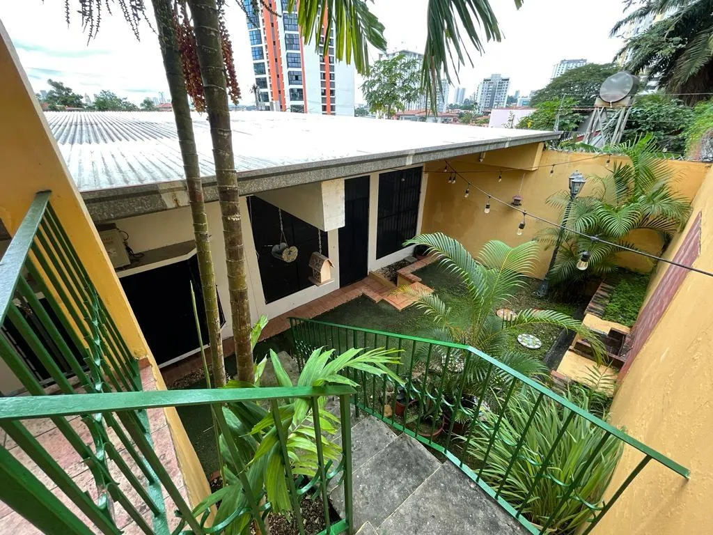 Venta de Casa en Hato Pintado, Pueblo Nuevo.
