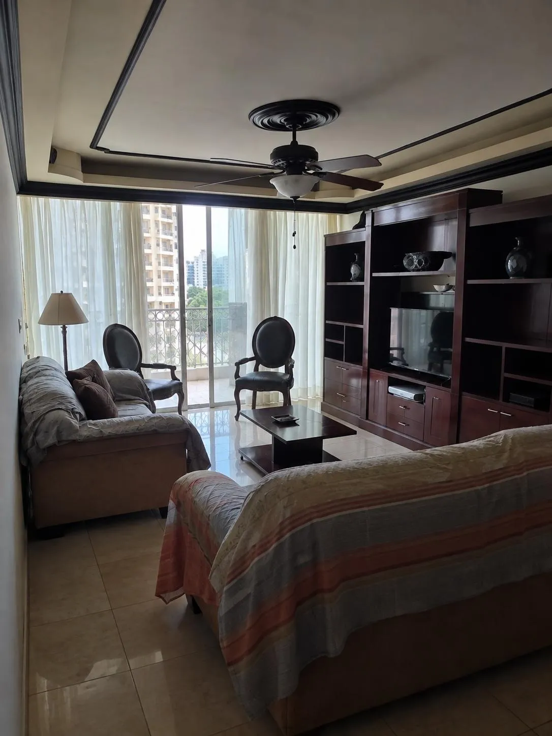 UNIT IN SALE