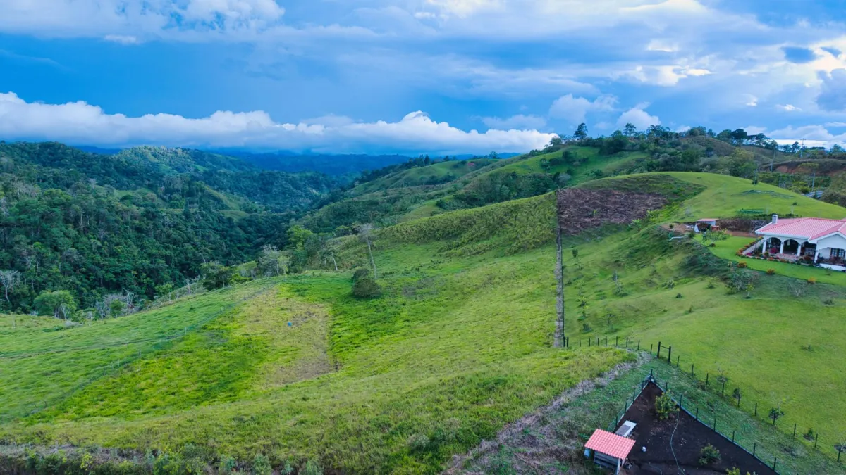 Lotes con Vista a la Montaña en Venta en Renacimiento, Santa Clara, Chiriqu