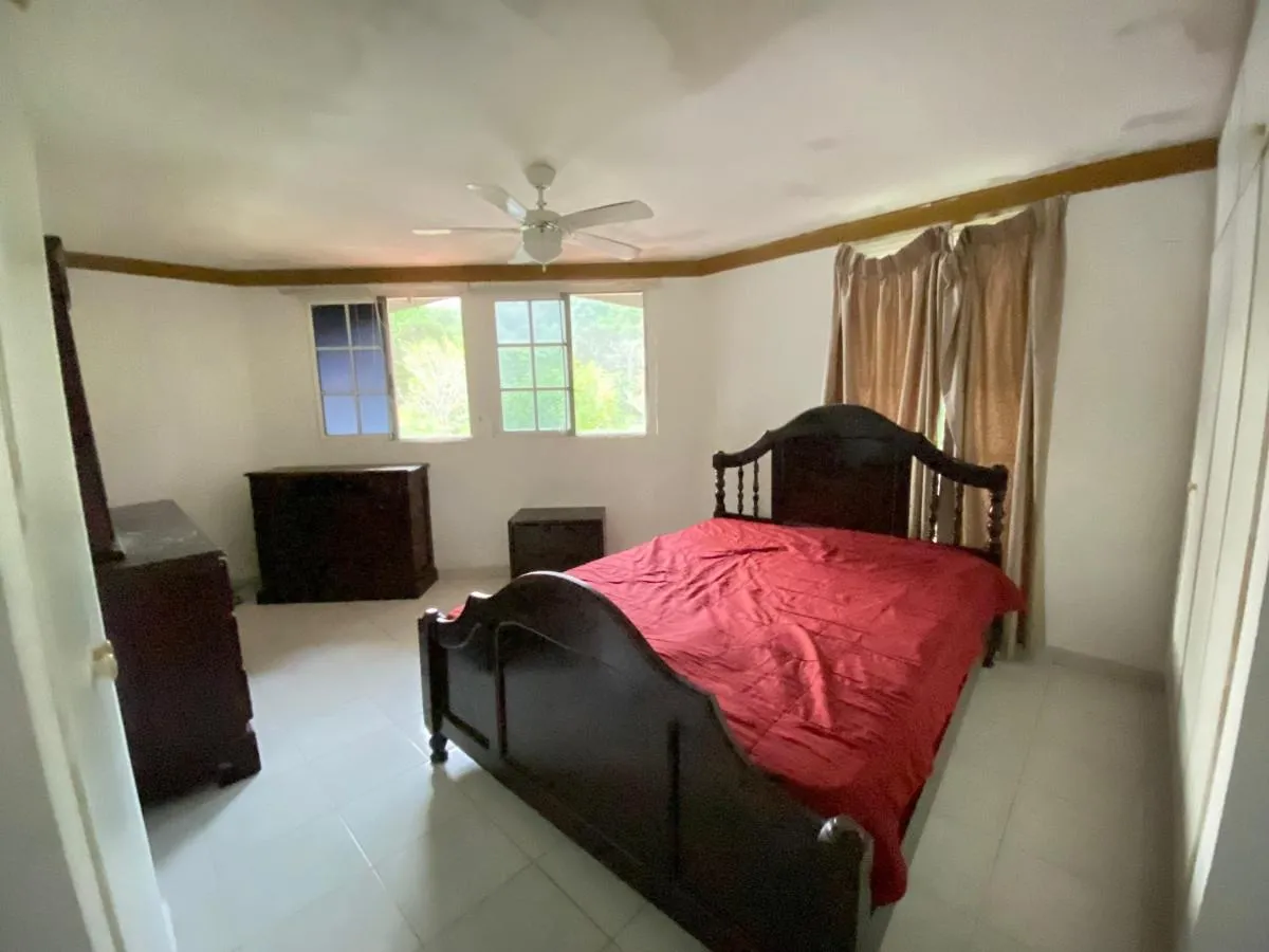 Casa Familiar en Gamboa - En la ribera del Canal de Panamá