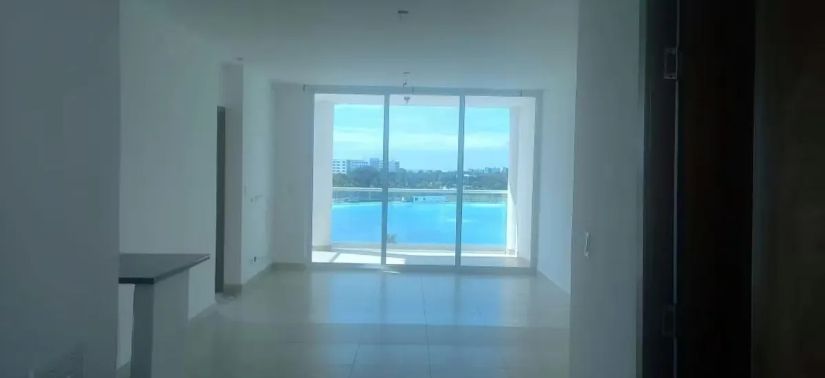 Banco Vende Apartamento en Waterways Playa Blanca