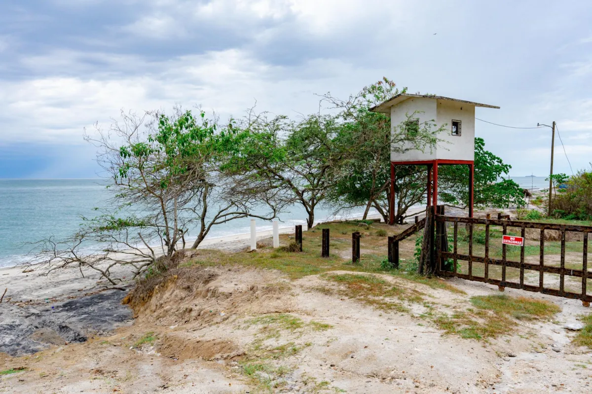 Oceanfront Investment Opportunity in Playa El Higo