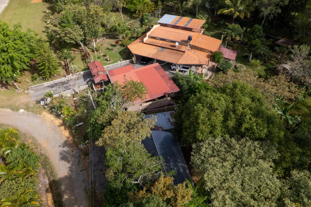 Casa de 3 Recámaras 3.5 Baños en Potrerillos Panamá