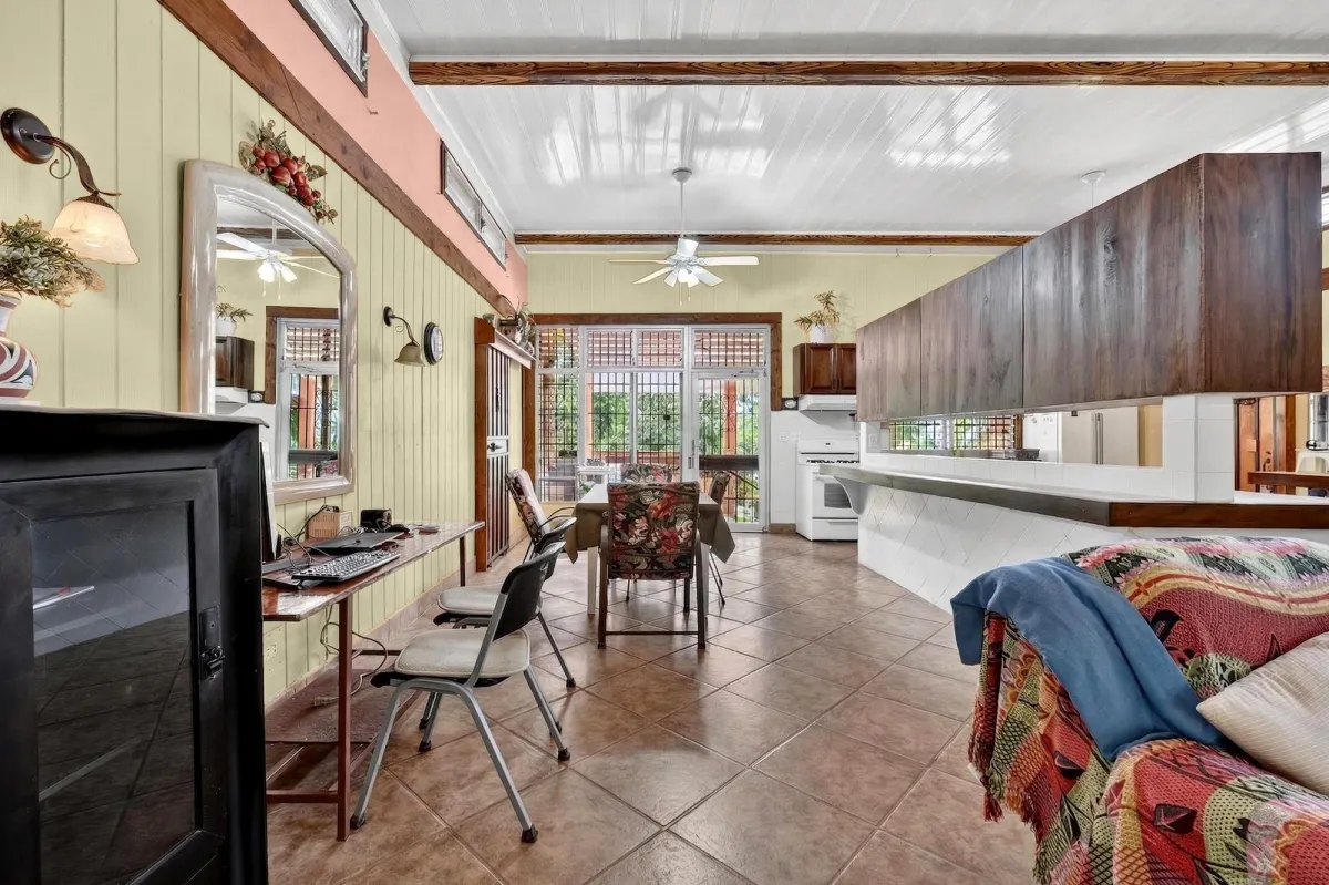 Casa de 3 Recámaras 3.5 Baños en Potrerillos Panamá