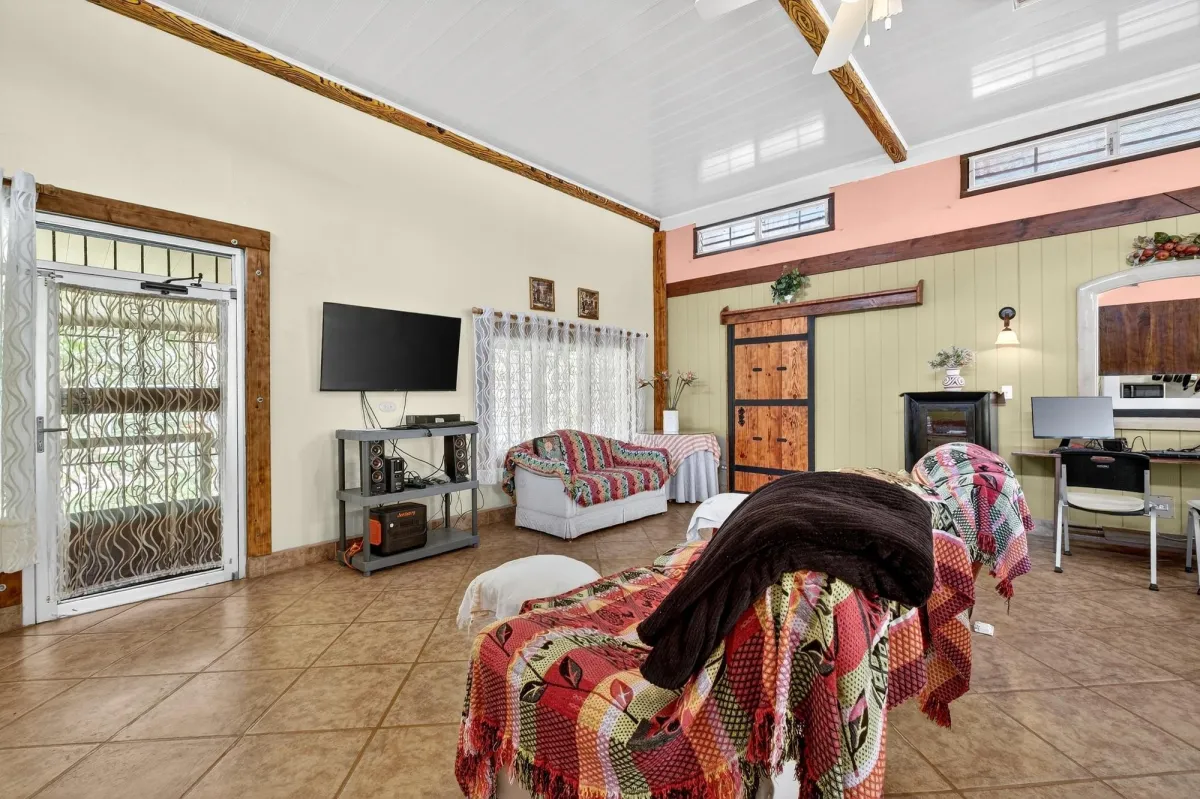 Casa de 3 Recámaras 3.5 Baños en Potrerillos Panamá