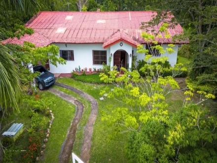 House for sale in San carlos, El Espino