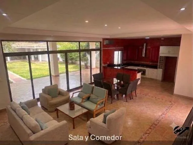 Palmeras del golf 495,000 Neg Cerca de playa y club golf