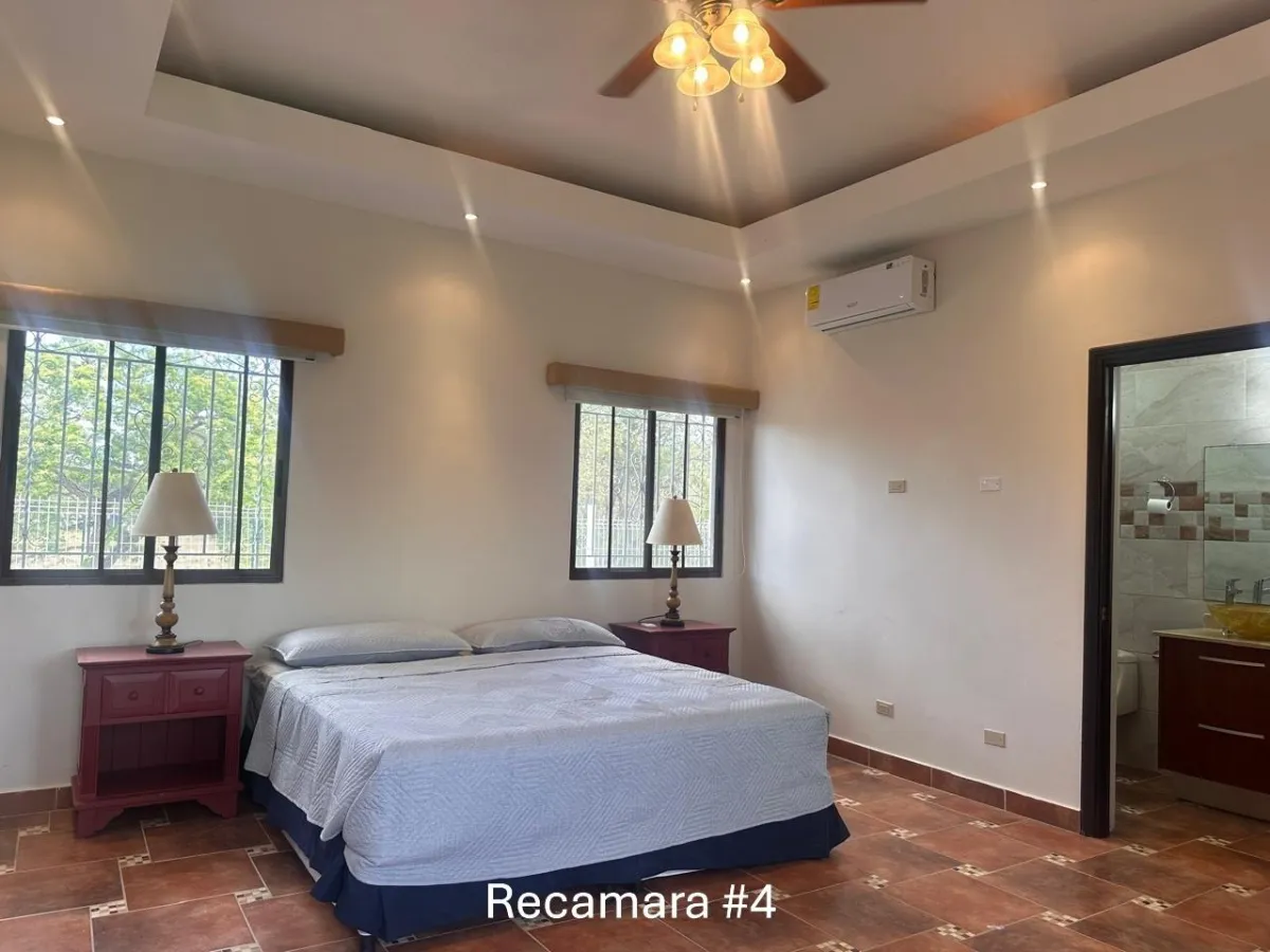 Palmeras del golf 495,000 Neg Cerca de playa y club golf