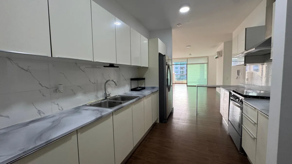 PH COSTAMARE / 3 BEDROOMS / 3 BATHROOMS / BALCONY