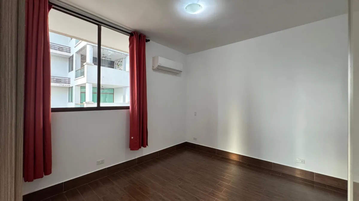 PH COSTAMARE / 3 BEDROOMS / 3 BATHROOMS / BALCONY