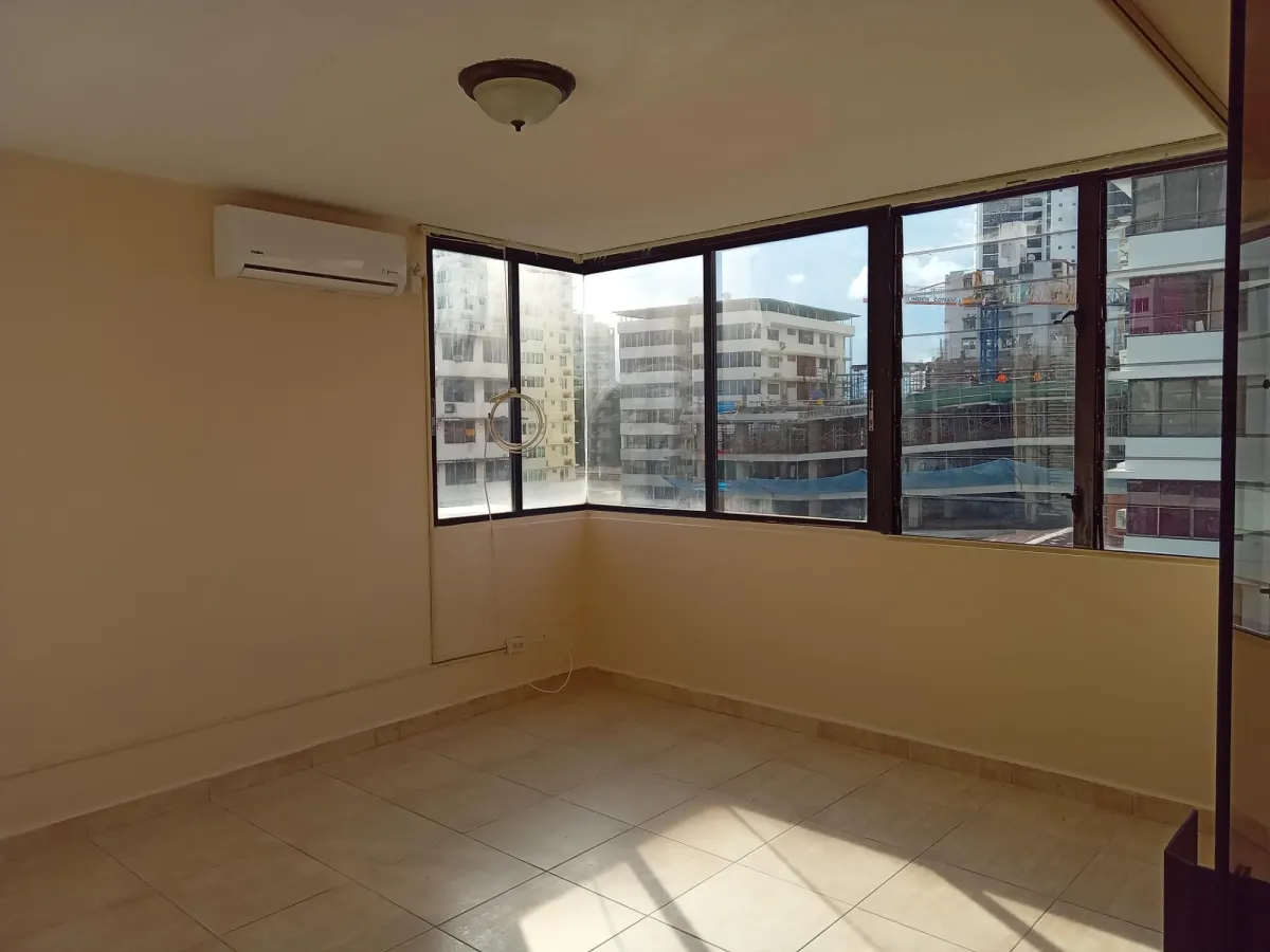 EL CANGREJO APARTMENT FOR SALE