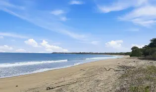 Lote frente al mar en Costa Pedasí – 35 m de frente premium